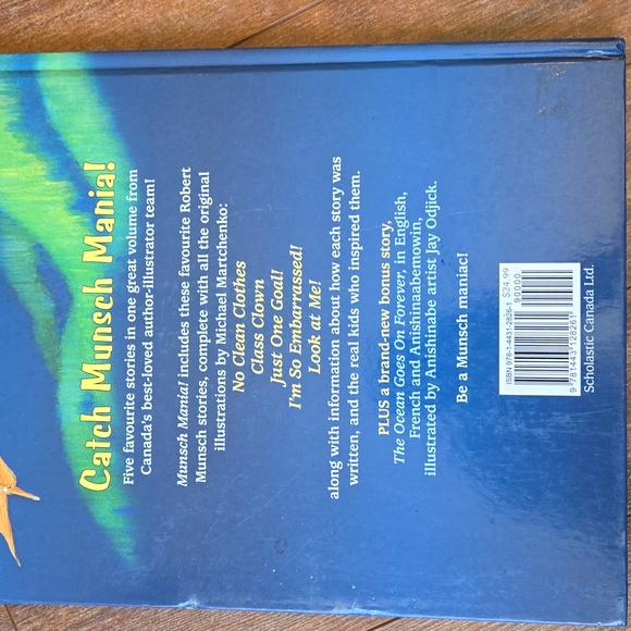 ROBERT MUNSCH BOOK LOT - Picture 7 of 16